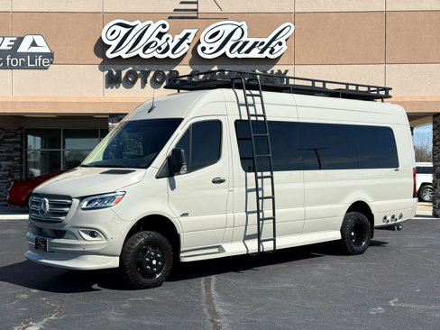 Used 2023 Mercedes-Benz Sprinter 3500 image 1