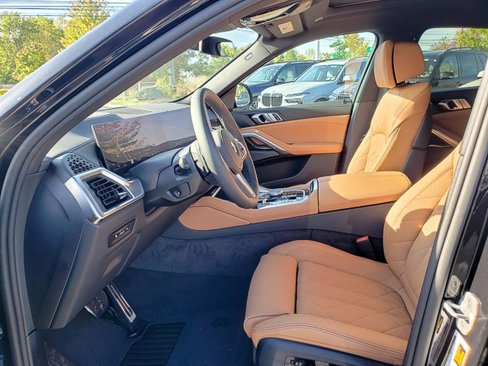 New 2026 BMW X6 xDrive40i image 7