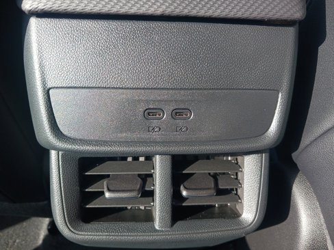 New 2026 Chevrolet Equinox LT w/ Convenience Package II image 22