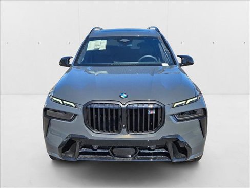 New 2026 BMW X7 M60i w/ Climate Comfort Package image 6