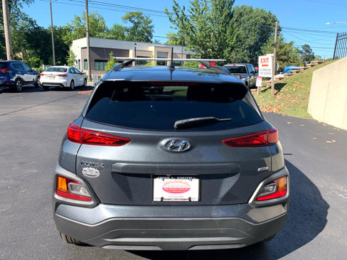 Used 2020 Hyundai Kona SEL image 4