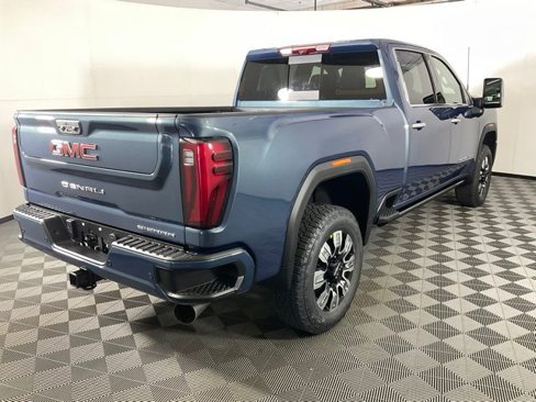 New 2026 GMC Sierra 2500 Denali w/ Denali Reserve Package image 8