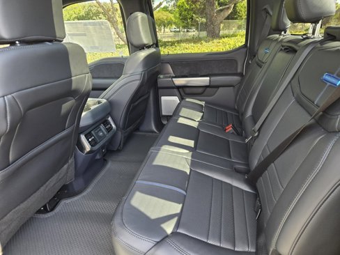 New 2026 Ford F250 Platinum image 27