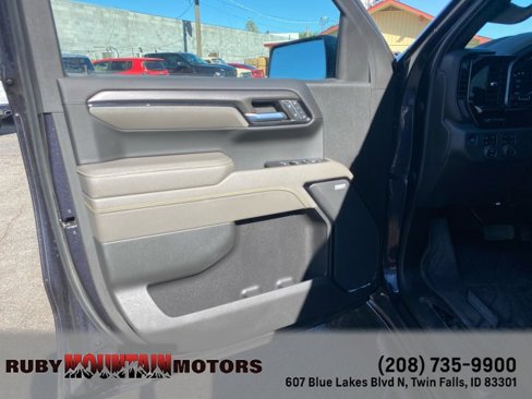 Used 2022 Chevrolet Silverado 1500 ZR2 image 12
