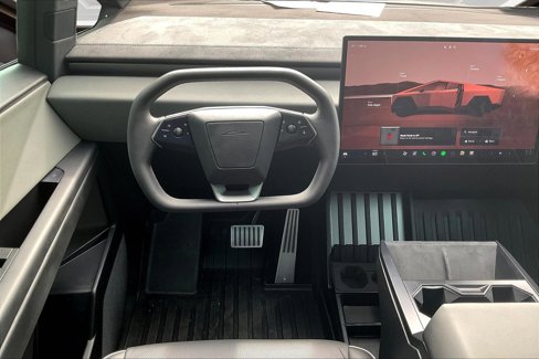 Used 2025 Tesla Cybertruck Cyberbeast image 5