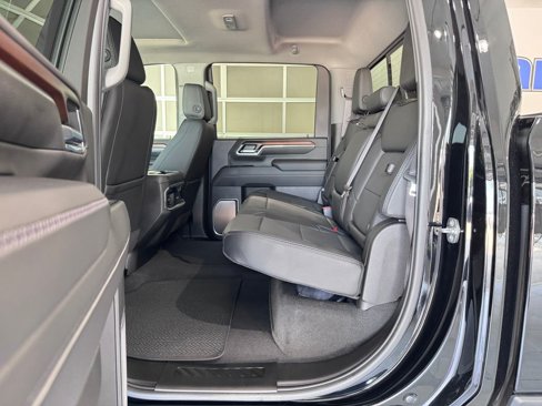 Certified 2024 GMC Sierra 3500 Denali w/ Denali Reserve Package image 16