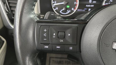 Used 2023 Nissan Rogue SL w/ SL Premium Package image 12