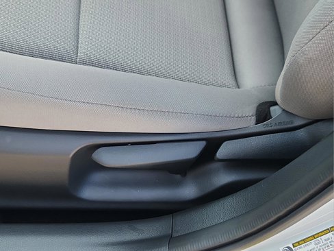 New 2026 Toyota Prius LE image 14