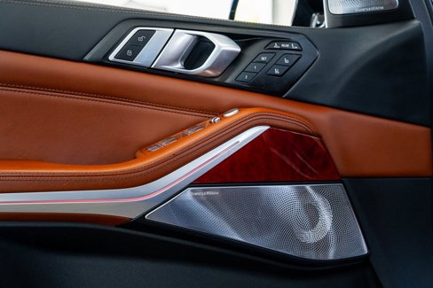 Used 2024 BMW ALPINA XB7 image 37
