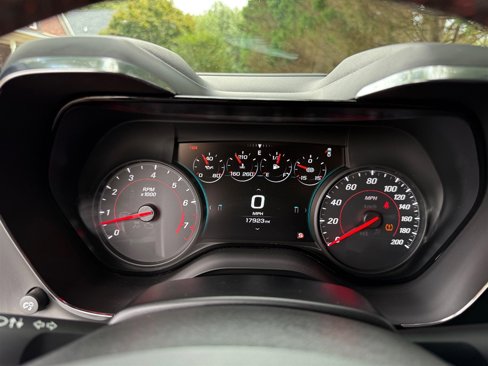Used 2018 Chevrolet Camaro ZL1 image 49