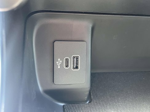 New 2025 Ford F150 XLT w/ Equipment Group 301A Standard image 14
