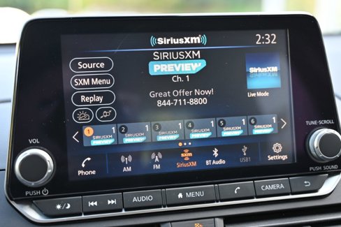 Used 2025 Nissan Altima 2.5 SV image 22