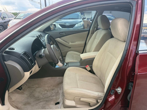 Used 2012 Nissan Altima 2.5 S image 10