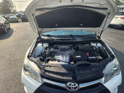 Used 2016 Toyota Camry LE image 37