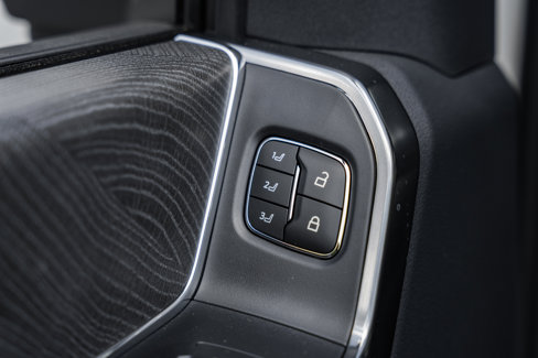 New 2025 Ford F350 Platinum w/ Tremor Off-Road Package image 50