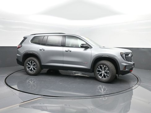 New 2026 GMC Acadia AT4 w/ Luxury Package image 3