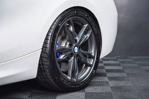 Used 2016 BMW M235i xDrive Coupe image 8