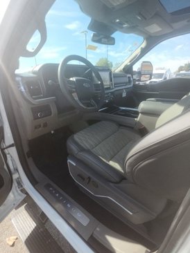 New 2026 Ford F350 Platinum image 37
