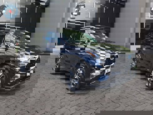 Used 2022 Toyota Highlander XLE image 7