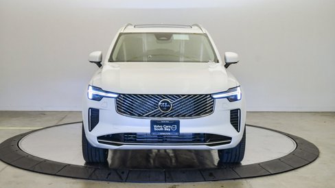 New 2025 Volvo XC90 T8 Plus w/ Protection Package Premier image 7