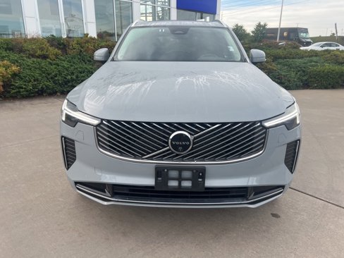 Used 2025 Volvo XC90 B5 Plus image 9