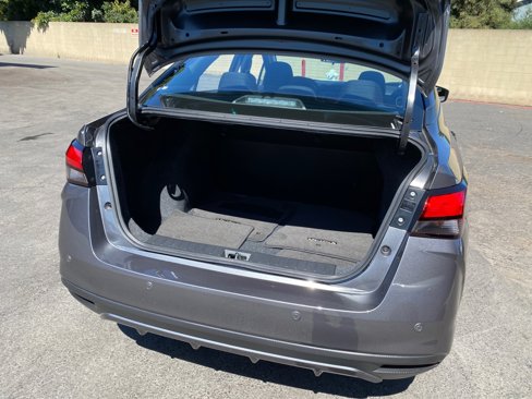 Used 2025 Nissan Versa S w/ Trunk Package image 27