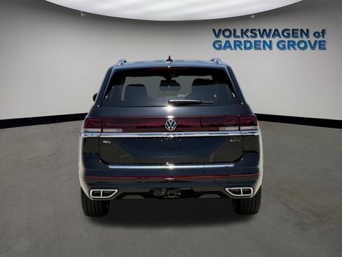 New 2025 Volkswagen Atlas SEL Premium R-Line image 9