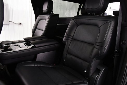 Used 2024 Lincoln Navigator L Reserve image 28