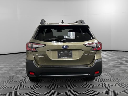 Certified 2023 Subaru Outback Premium image 4