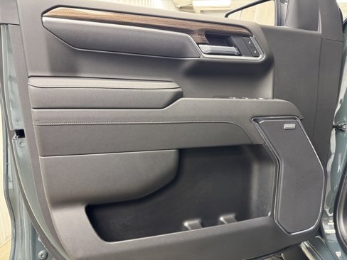 New 2026 Chevrolet Silverado 1500 LT Trail Boss w/ Convenience Package II image 9