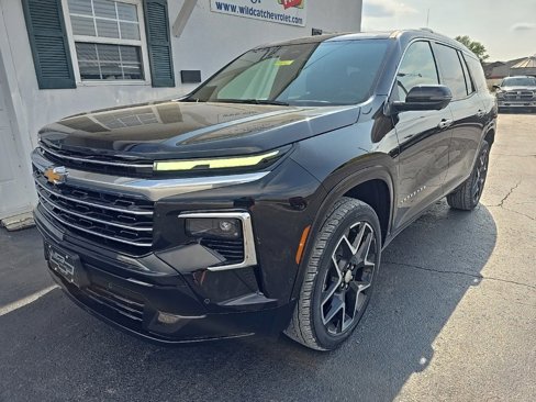New 2026 Chevrolet Traverse High Country image 3