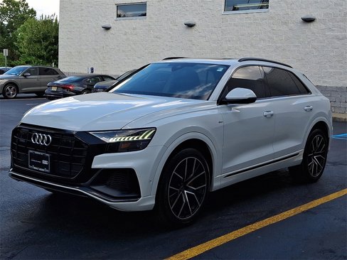 Certified 2023 Audi Q8 Premium Plus w/ Premium Plus Package image 9