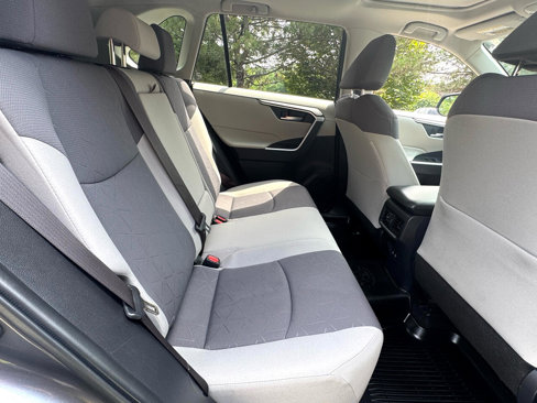 Used 2019 Toyota RAV4 XLE image 17