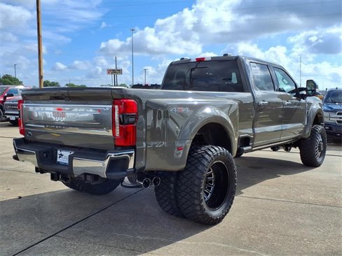 Used 2026 Ford F450 King Ranch w/ Chrome Package image 2
