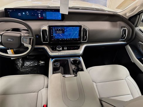 New 2025 Ford Expedition Max Platinum image 23