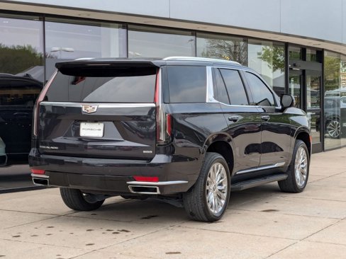 Used 2024 Cadillac Escalade Premium Luxury w/ LPO, Floor Liner Package image 9