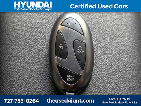Certified 2025 Hyundai Elantra Sport image 29
