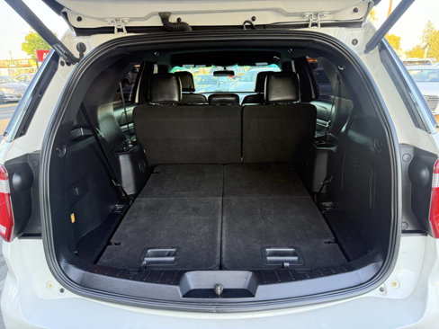 Used 2016 Ford Explorer XLT w/ Equipment Group 202A image 27