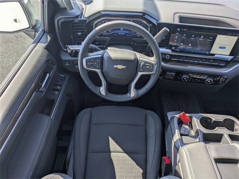 New 2025 Chevrolet Silverado 1500 LT w/ LPO, Liner Protection Package image 17