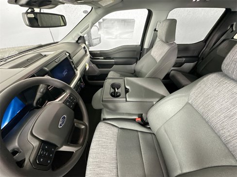 New 2025 Ford F350 XLT w/ Black Appearance Package image 11