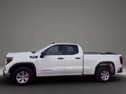 Used 2024 GMC Sierra 1500 Pro w/ Pro Value Package image 5