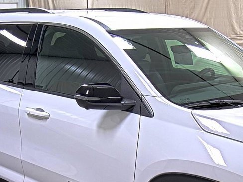 New 2026 Chevrolet Traverse LT w/ Driver Confidence Package image 15