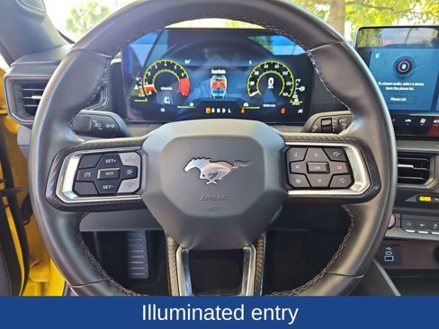 Used 2024 Ford Mustang Convertible image 15