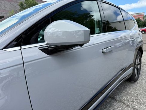New 2026 Hyundai Ioniq 9 SEL image 4