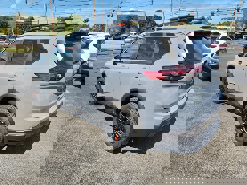 New 2026 Nissan Rogue SV image 6