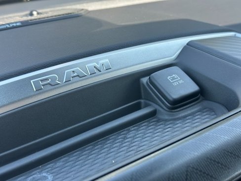 New 2026 RAM 1500 4x4 Crew Cab image 23