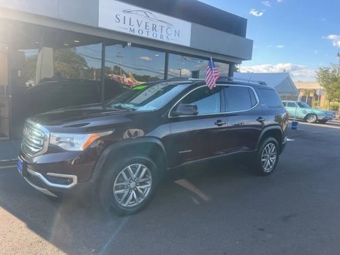 Used 2017 GMC Acadia SLE w/ LPO, Floor Liner Package image 1