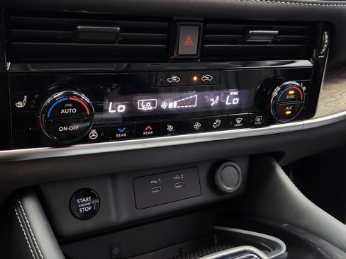 New 2026 Nissan Rogue Platinum image 21