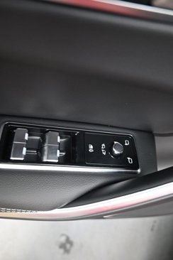 New 2026 Jaguar F-PACE R-Dynamic S image 20