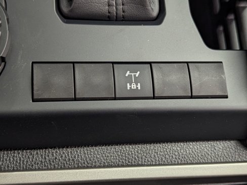New 2025 Toyota Tacoma SR image 32